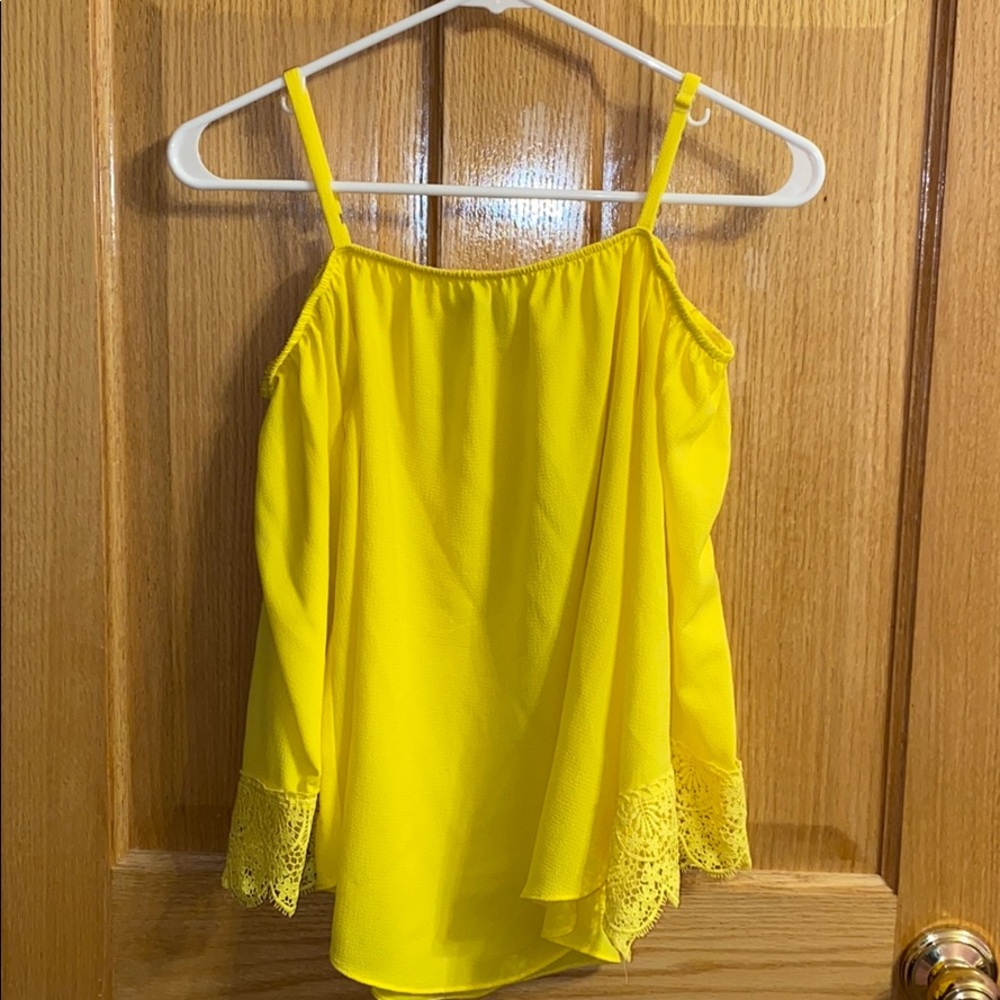 Super cute yellow off the shoulder top!